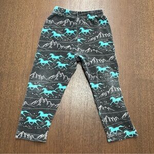 Horse Mountain Print Baby Leggings